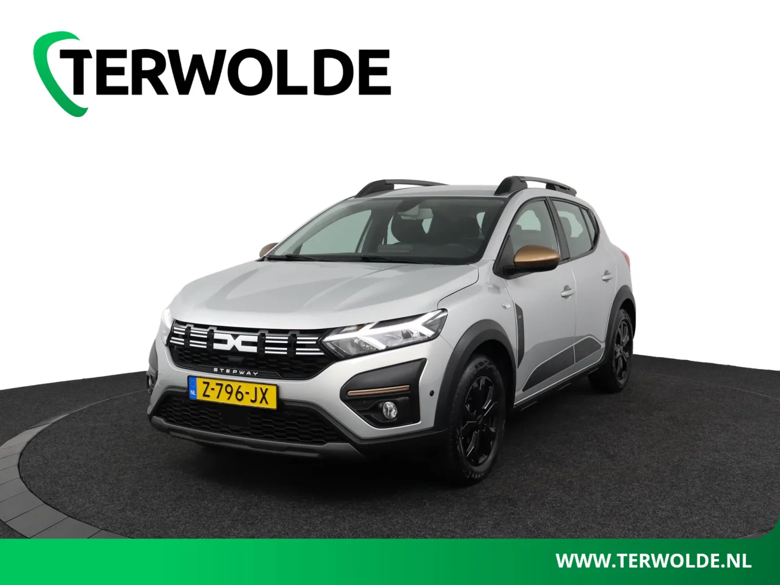 Dacia Sandero Stepway (2024) — foto 1