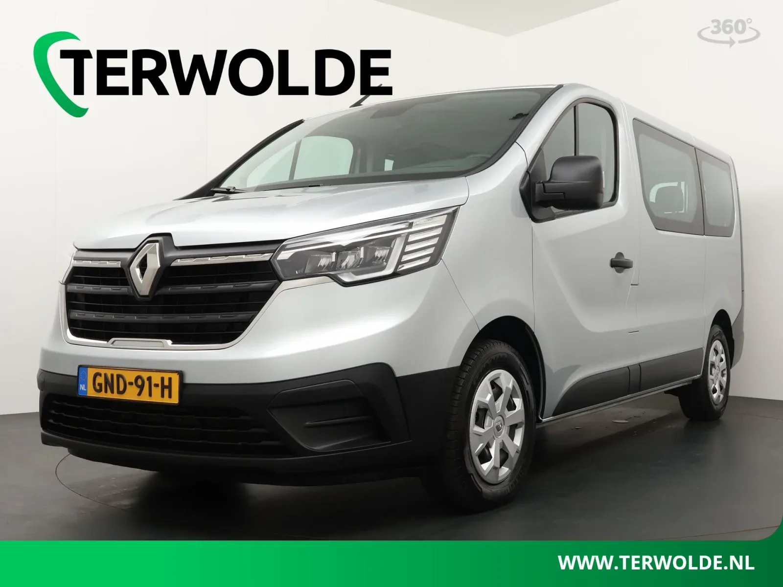 Renault Trafic (2023) — foto 1
