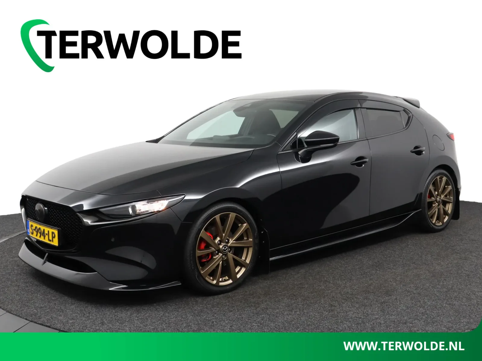 Mazda 3 (2023) — foto 1