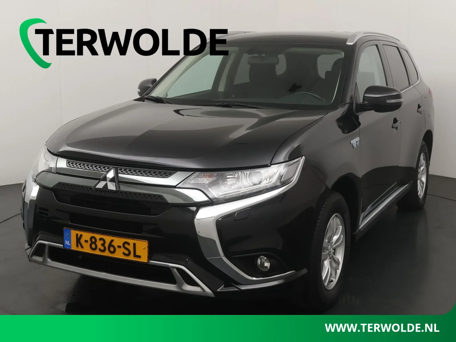 Mitsubishi Outlander (2021) — foto 1