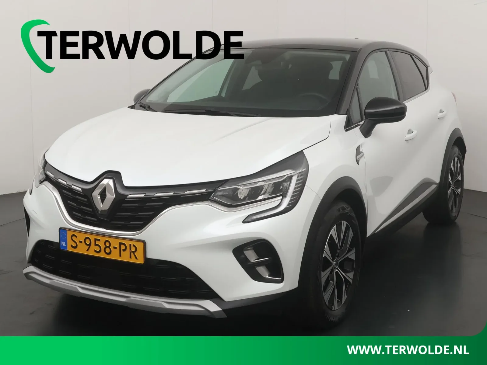 Renault Captur (2023) — foto 1
