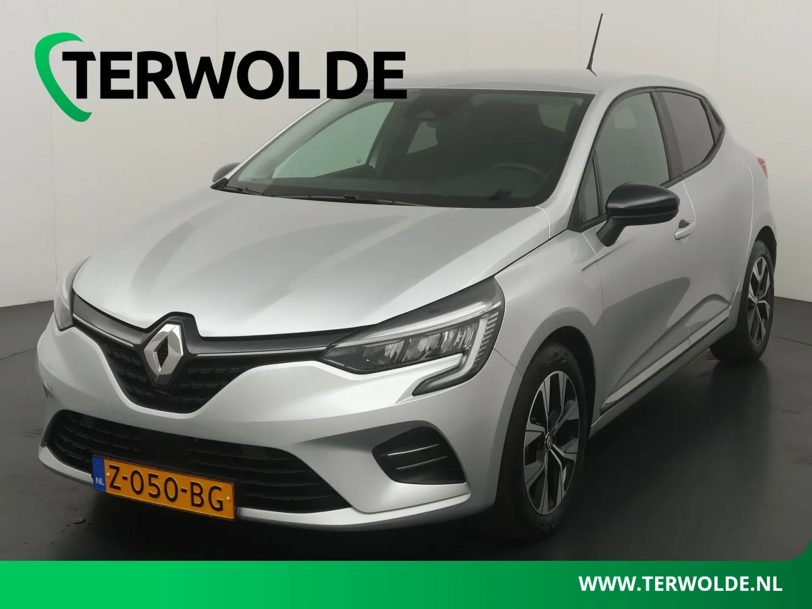 Renault Clio (2024) — foto 1