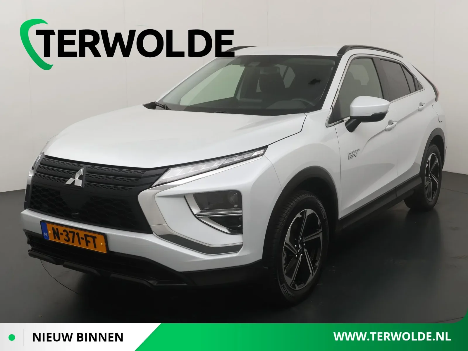 Mitsubishi Eclipse Cross (2021) — foto 1