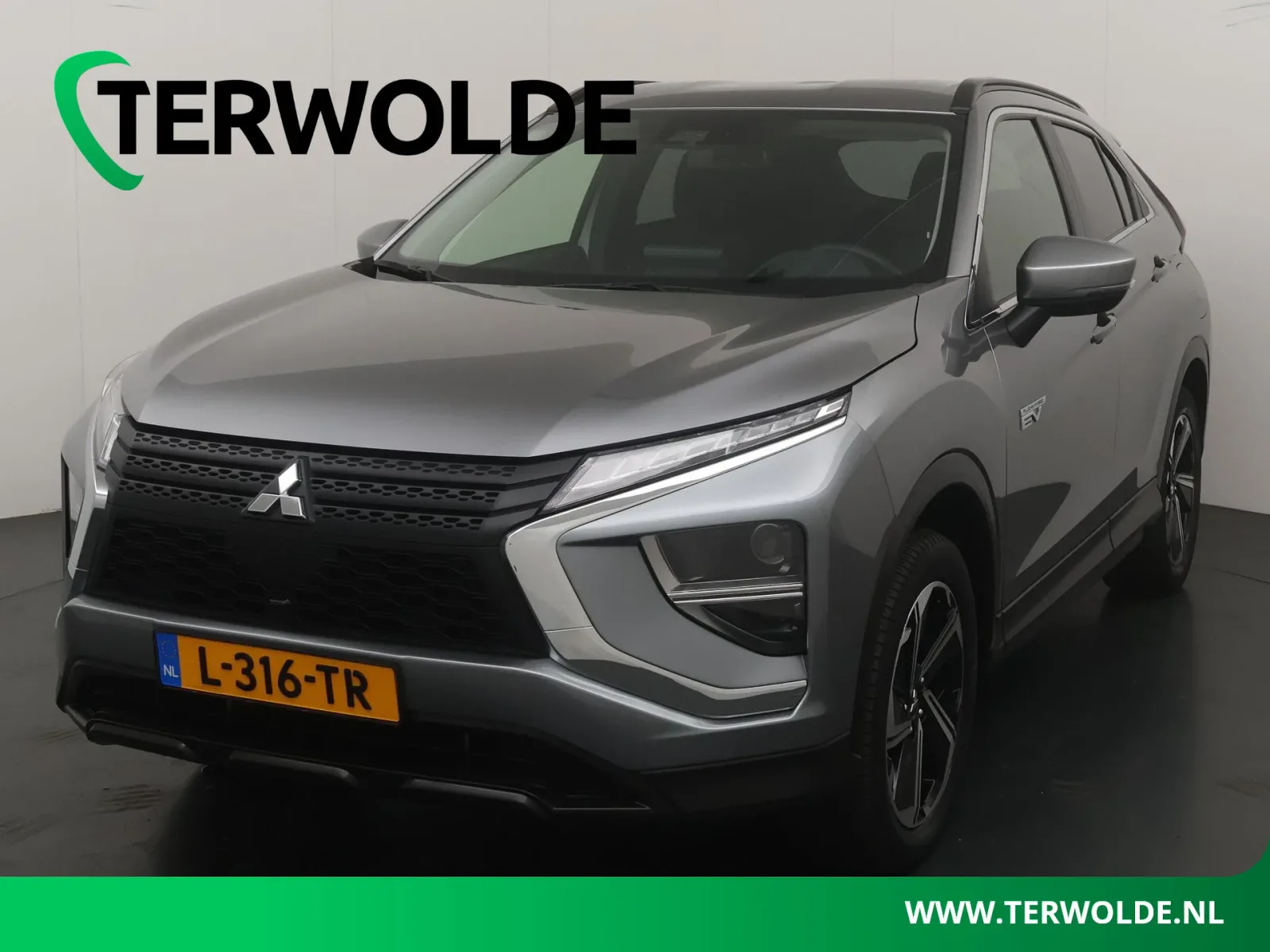 Mitsubishi Eclipse Cross (2021) — foto 1