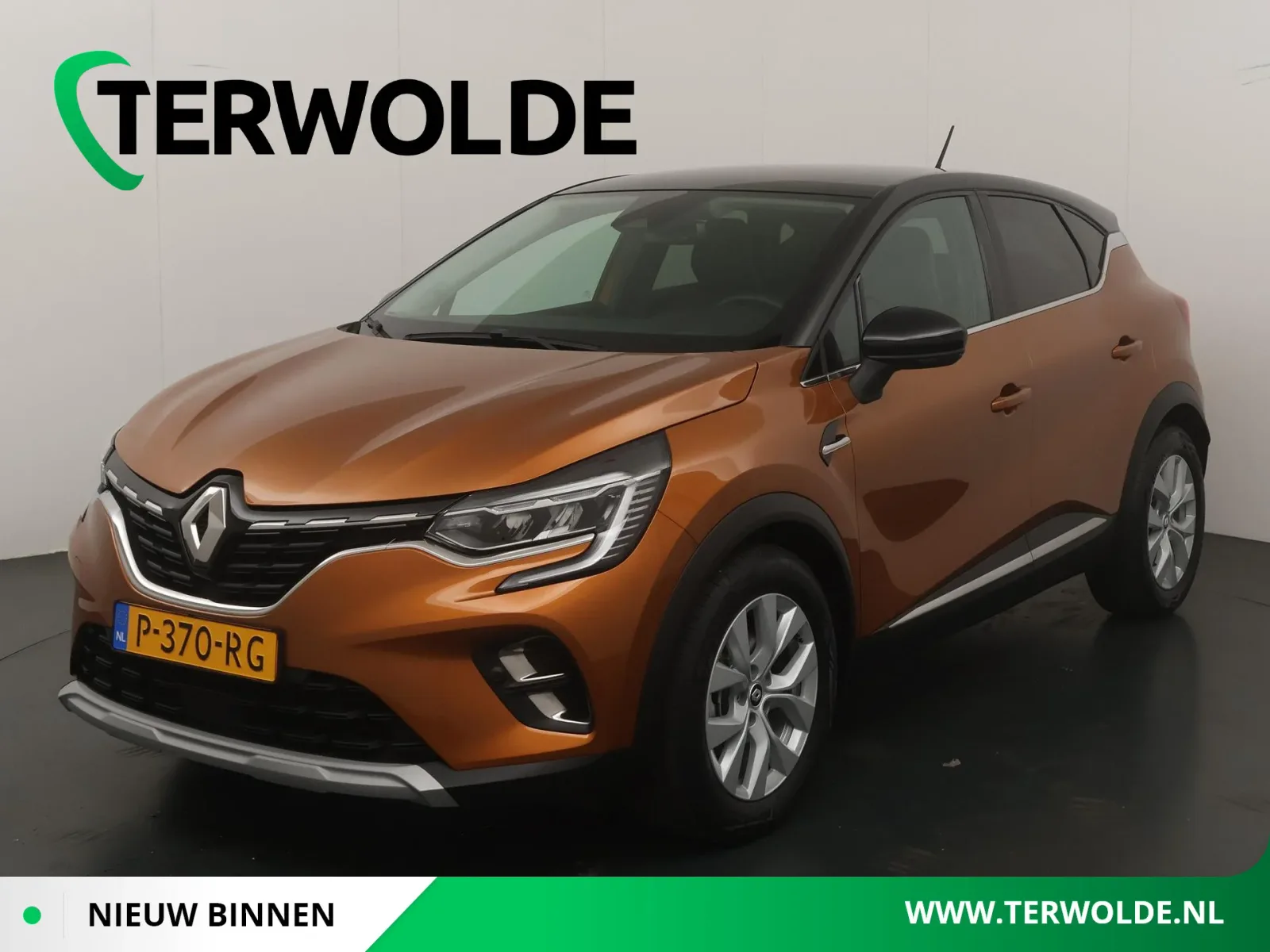 Renault Captur (2022) — foto 1