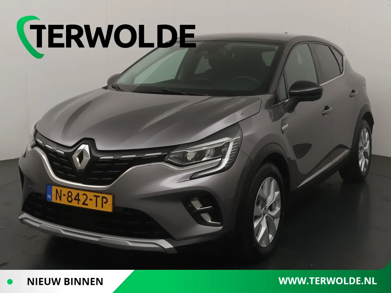 Renault Captur (2022) — foto 1