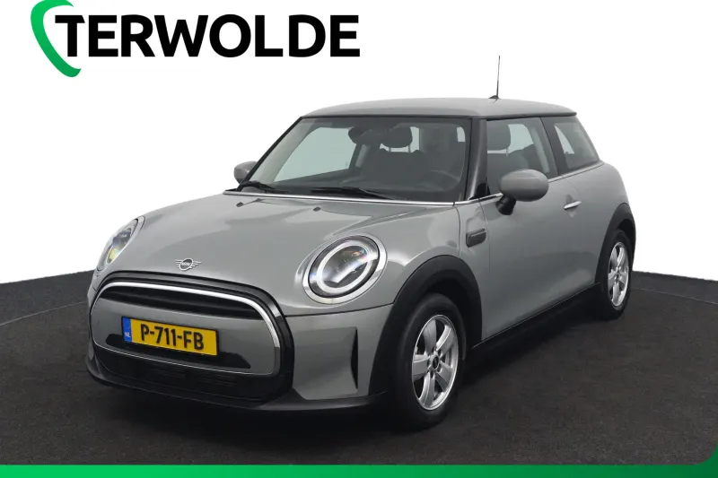 MINI One (2022)