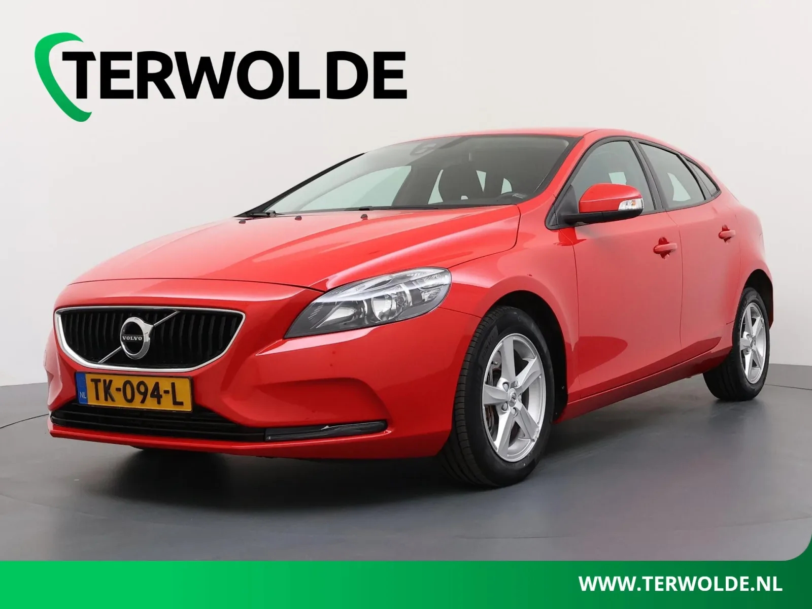 Volvo V40 (2018) — foto 1