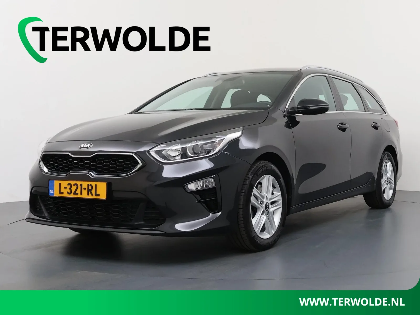 Kia Ceed Sportswagon (2021) — foto 1