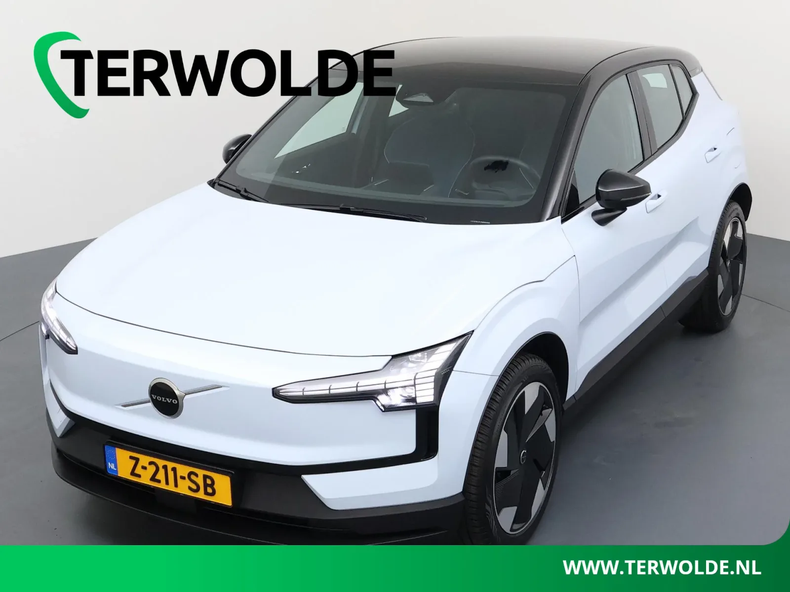 Volvo EX30 (2024) — foto 1