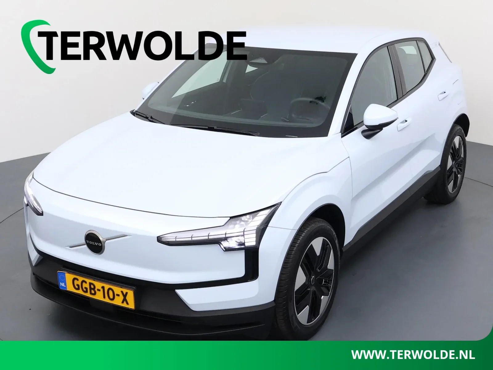 Volvo EX30 (2024) — foto 1