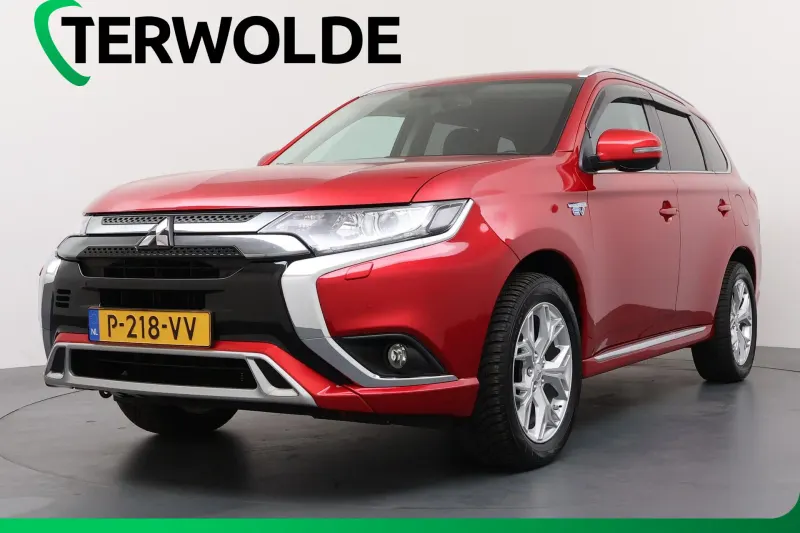 Mitsubishi Outlander (2020)