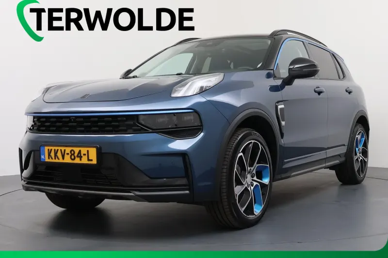 Lynk & Co 01 (2022)