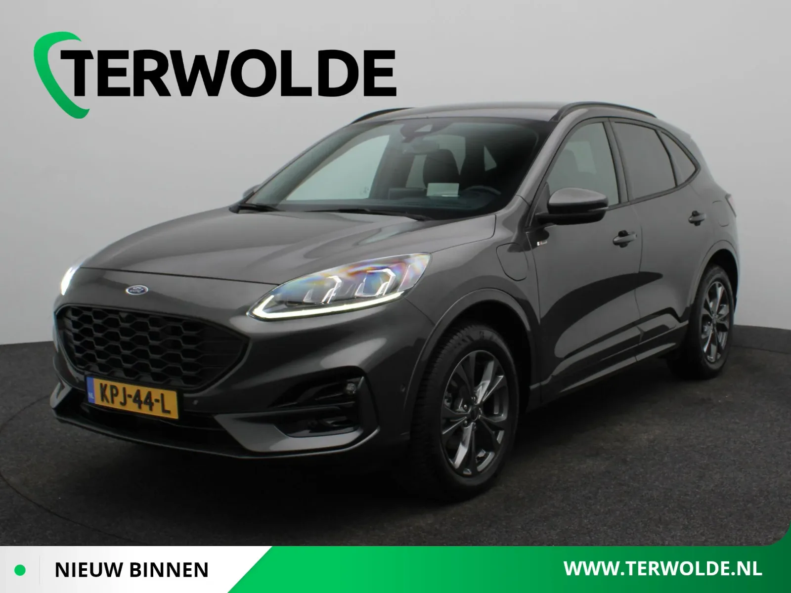 Ford Kuga (2022) — foto 1
