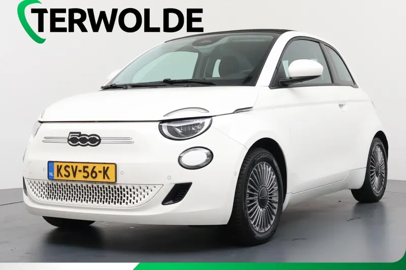 Fiat 500C (2023)