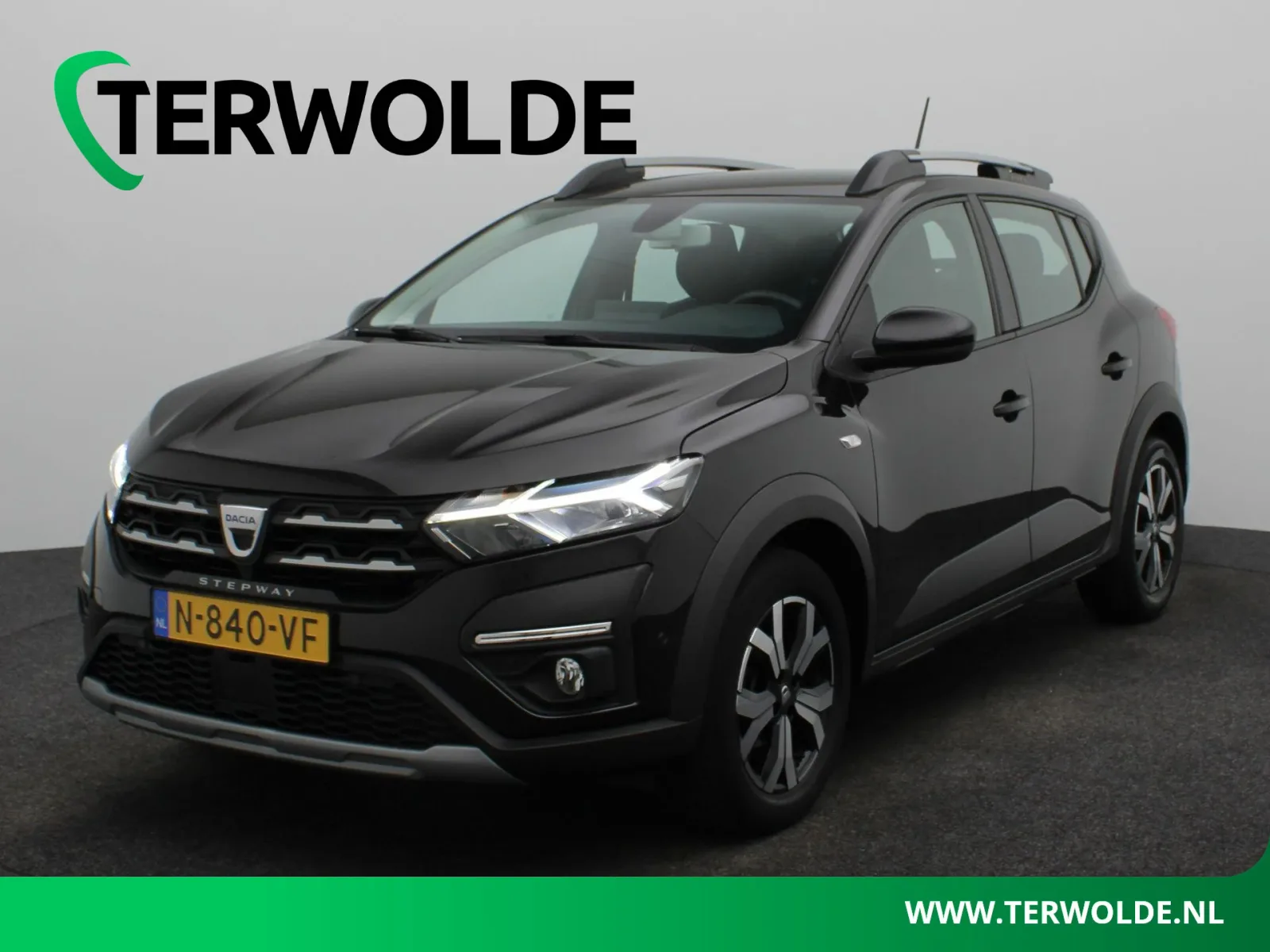 Dacia Sandero Stepway (2022) — foto 1