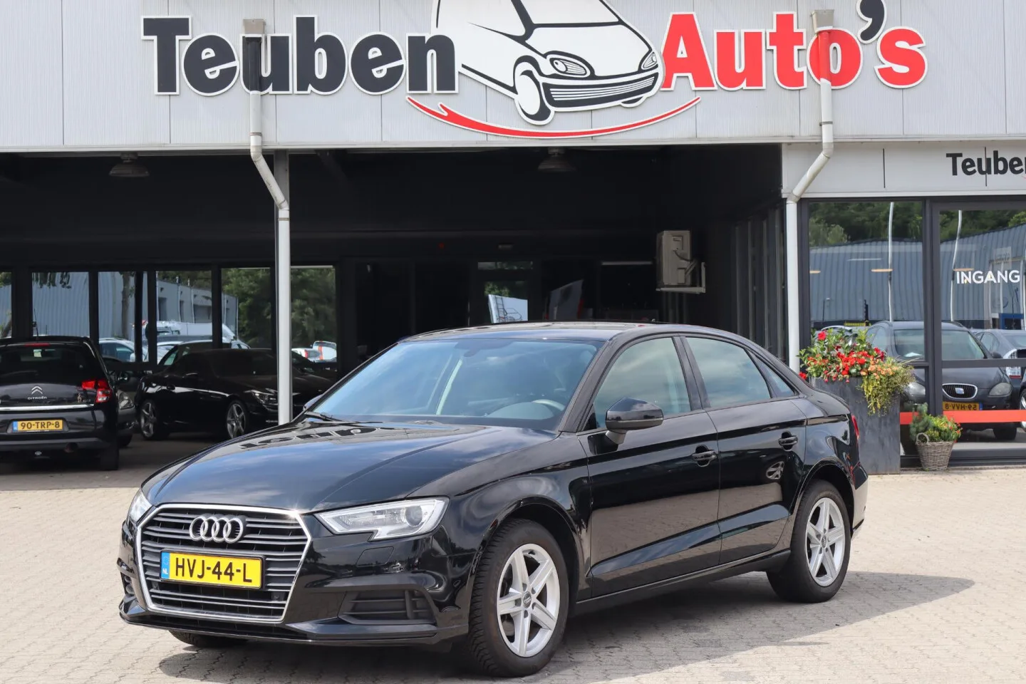 Audi A3 (2018) — foto 1