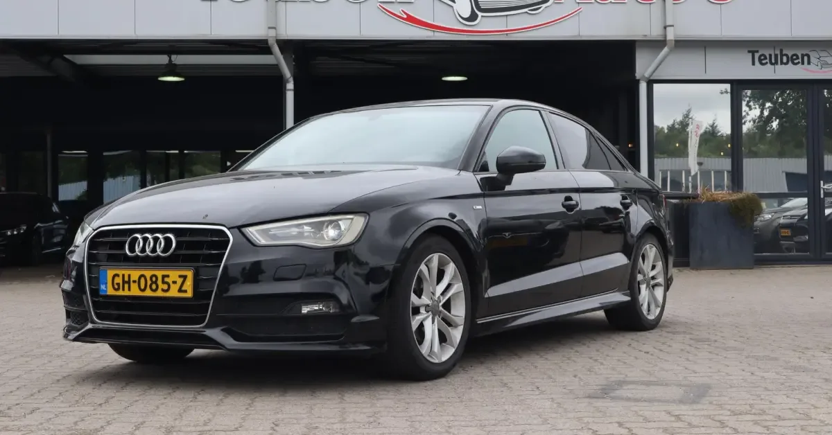 Audi A3 (2015) — foto 1