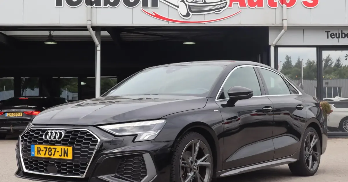 Audi A3 (2022) — foto 1