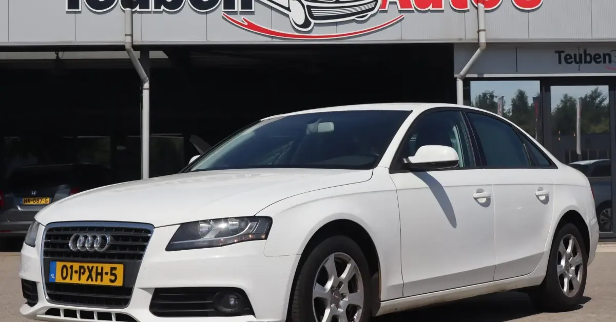 Audi A4 (2011) — foto 1