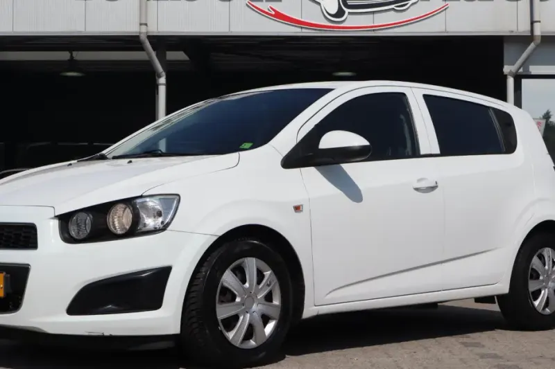 Chevrolet Aveo (2012)