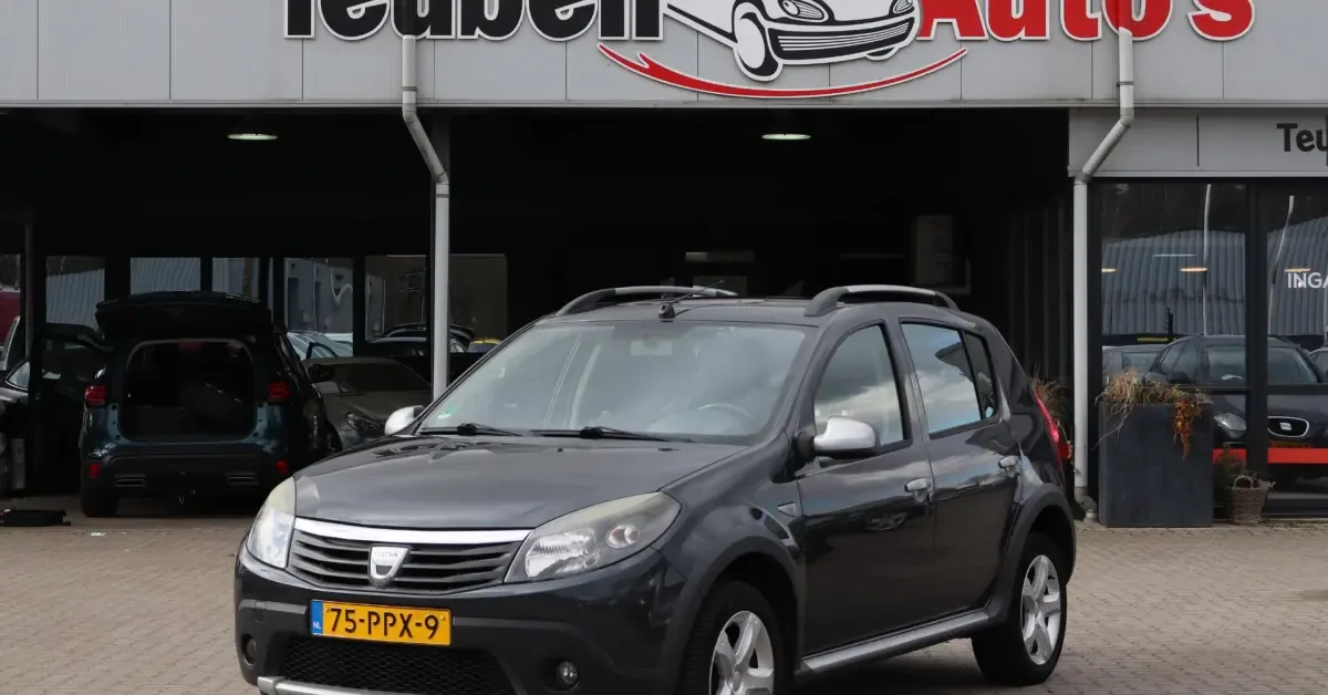 Dacia Sandero (2011) — foto 1