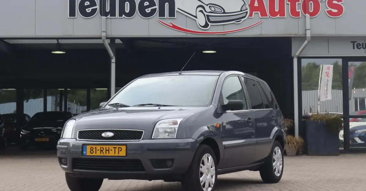 Ford Fusion (2005) — foto 1