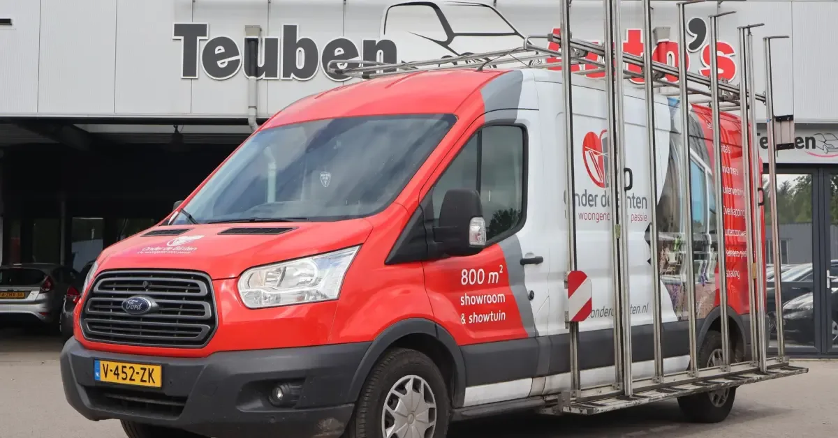 Ford Transit (2019) — foto 1