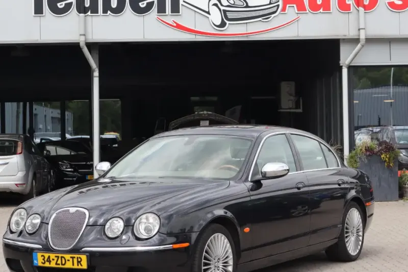 Jaguar S-Type (2008)