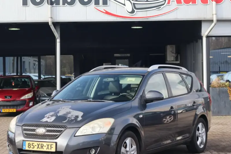 Kia Cee'd (2007)