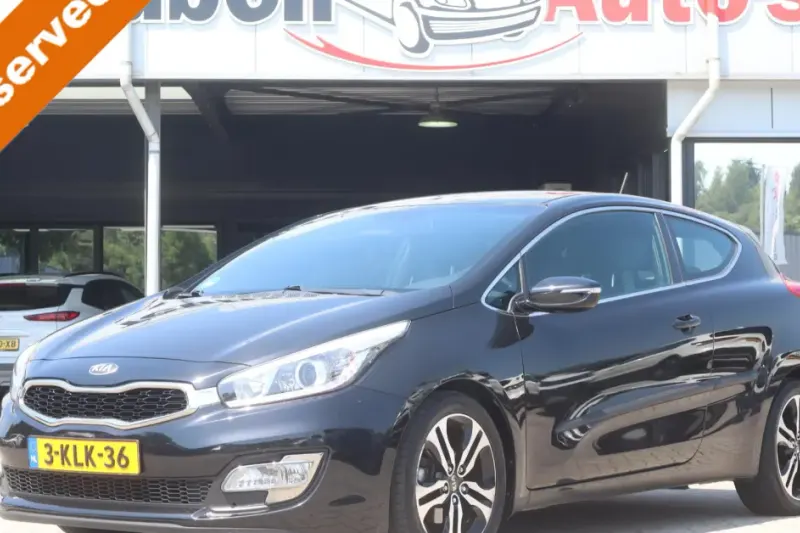 Kia Pro_cee'd (2013)