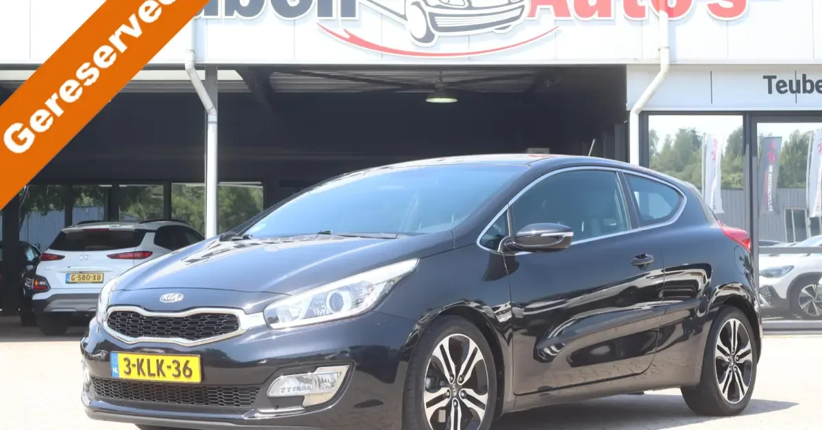 Kia Pro_cee'd (2013) — foto 1