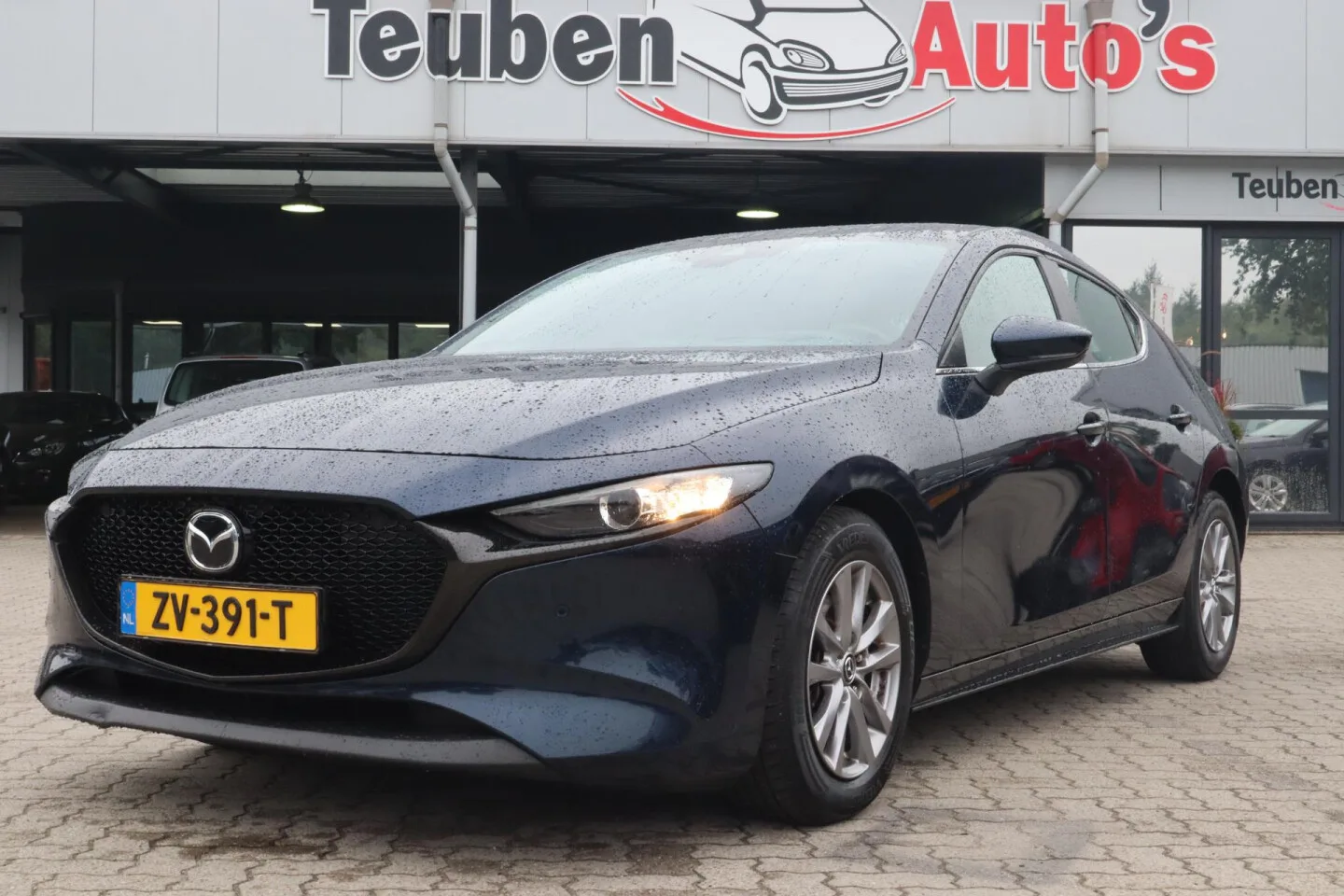 Mazda 3 (2019) — foto 1