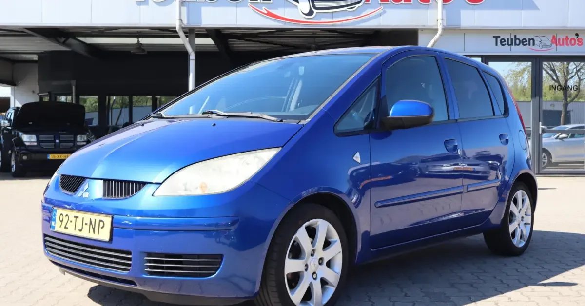 Mitsubishi Colt (2006) — foto 1