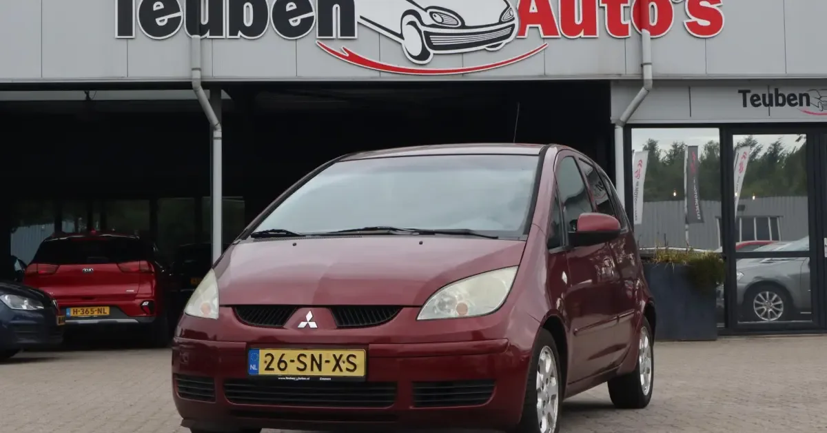 Mitsubishi Colt (2006) — foto 1