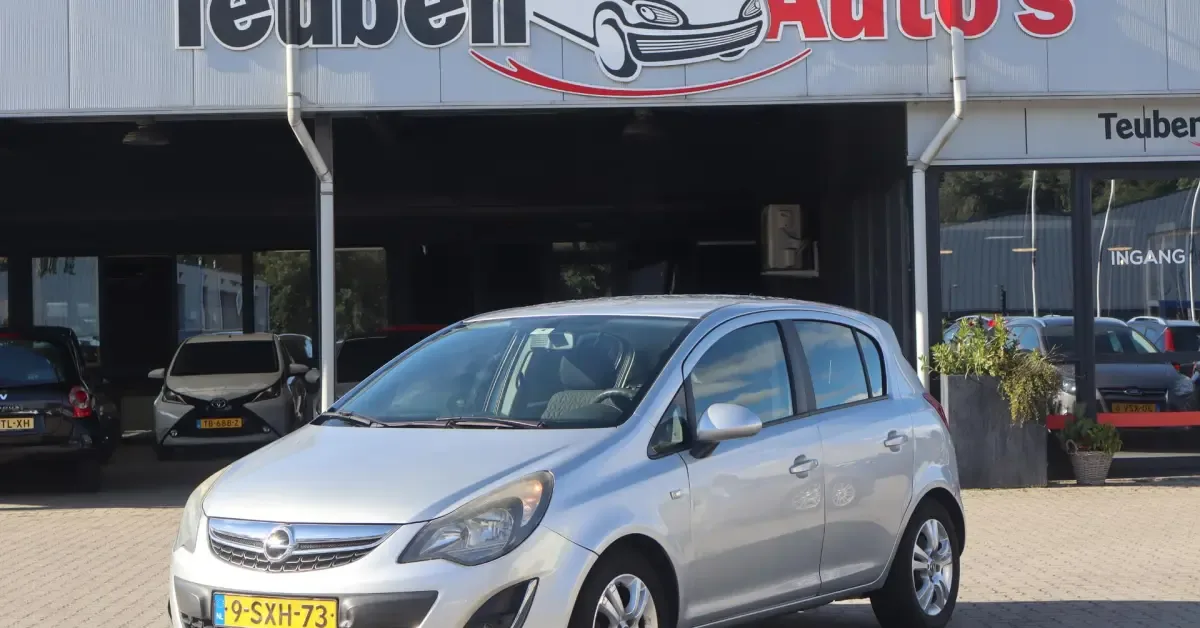 Opel Corsa (2013) — foto 1