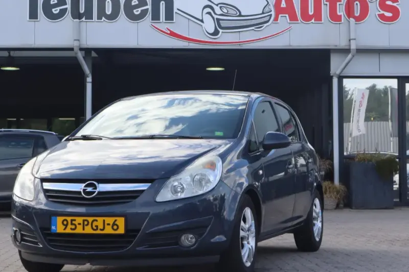 Opel Corsa (2010)