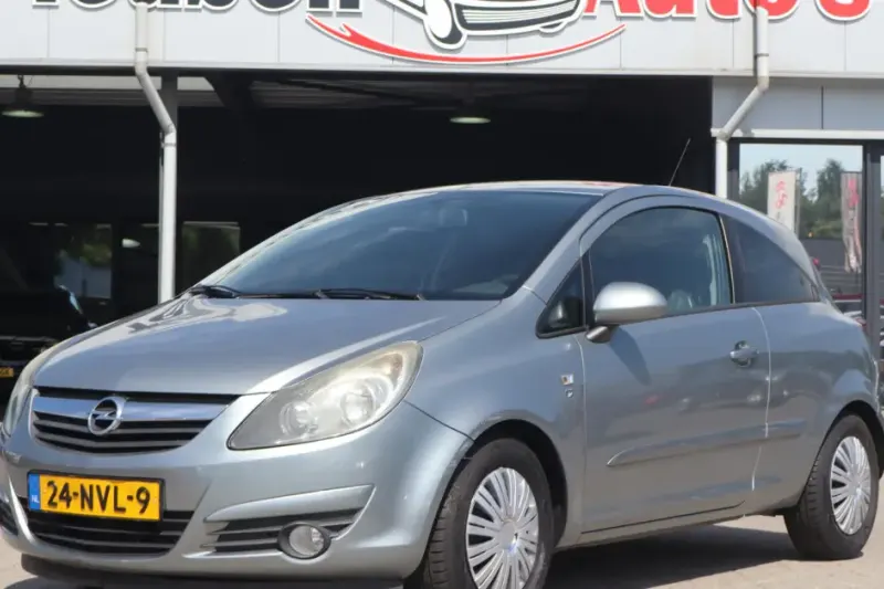 Opel Corsa (2010)