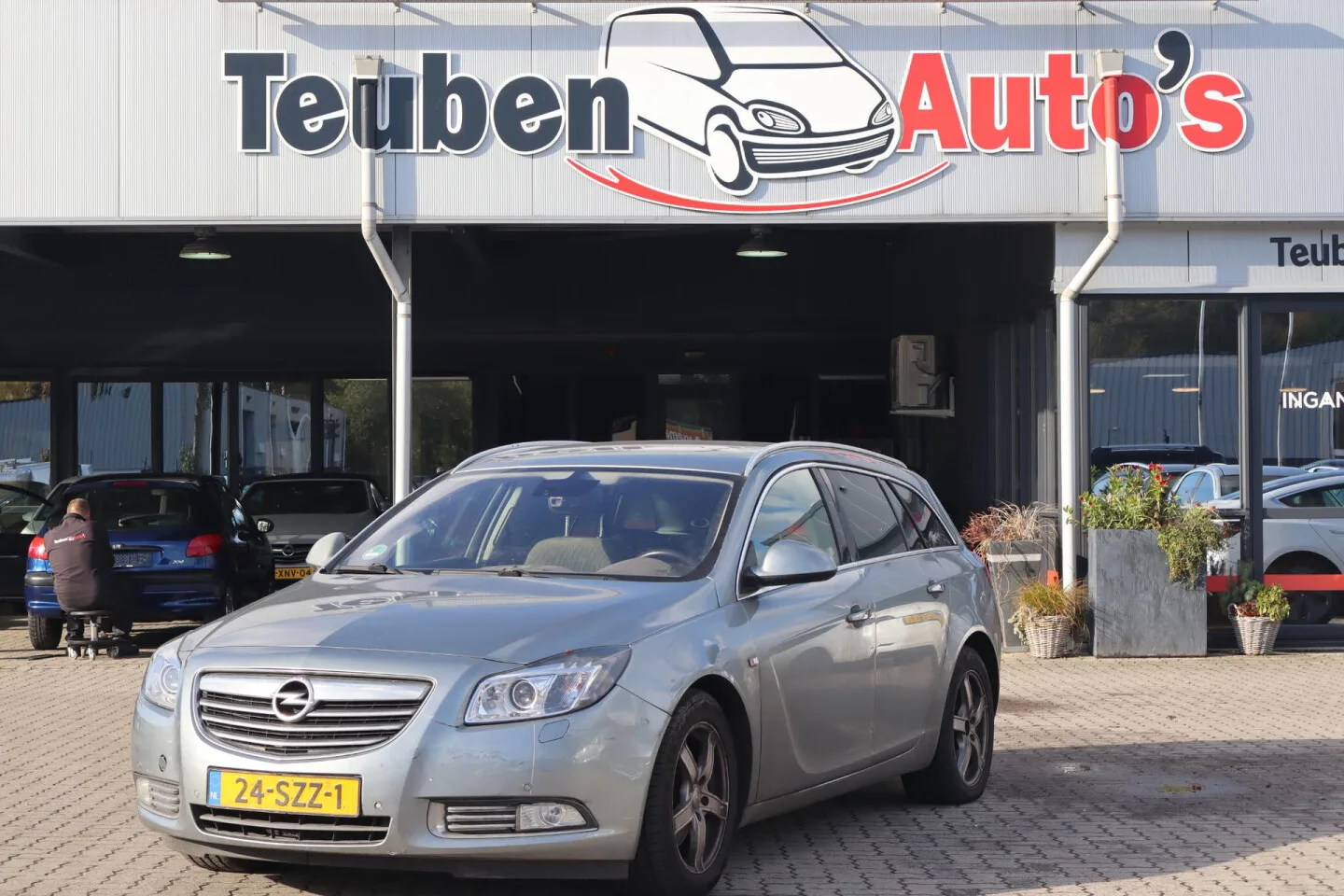 Opel Insignia (2012) — foto 1