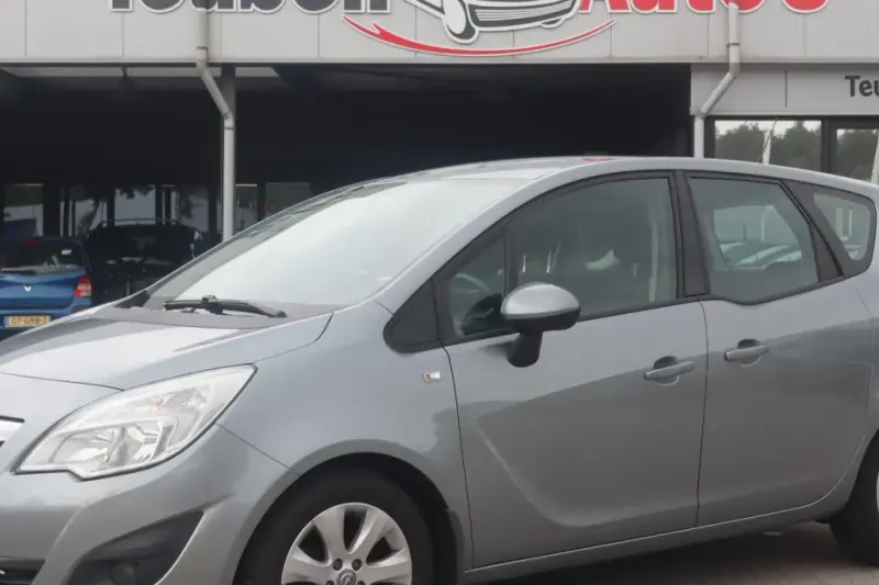 Opel Meriva (2010)
