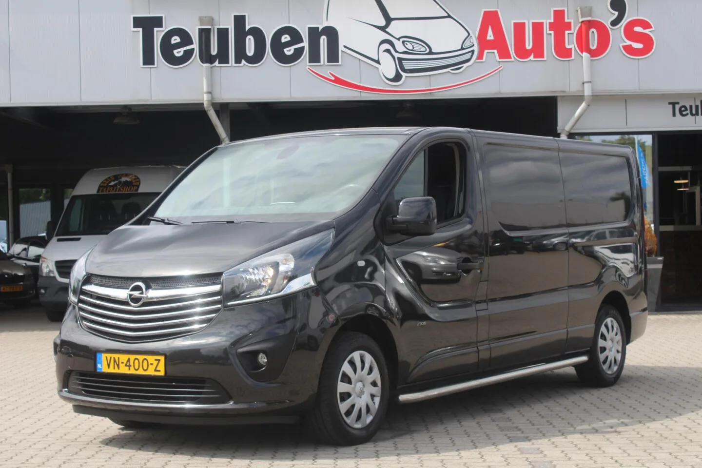 Opel Vivaro (2015) — foto 1