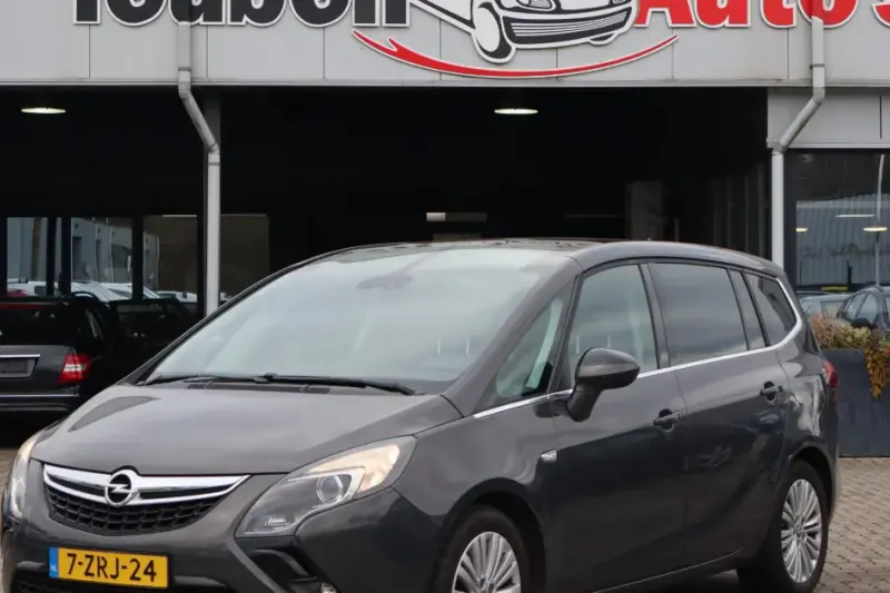 Opel Zafira (2015)