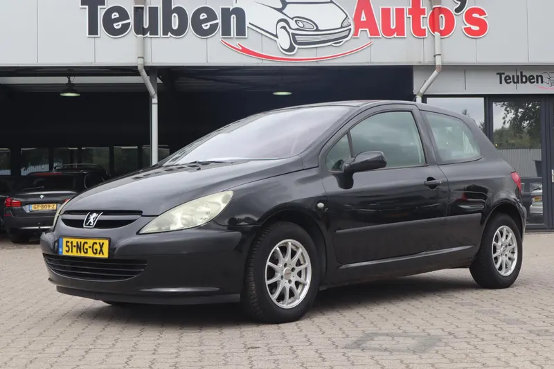 Peugeot 307 (2003)