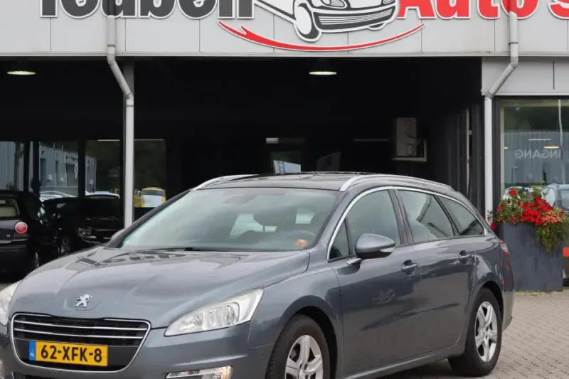 Peugeot 508 (2012)