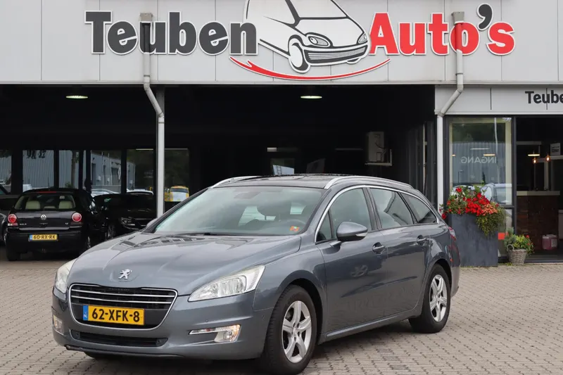 Peugeot 508 (2012)