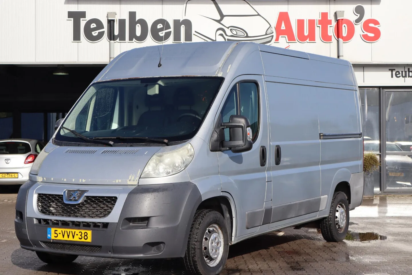 Peugeot Boxer (2012) — foto 1