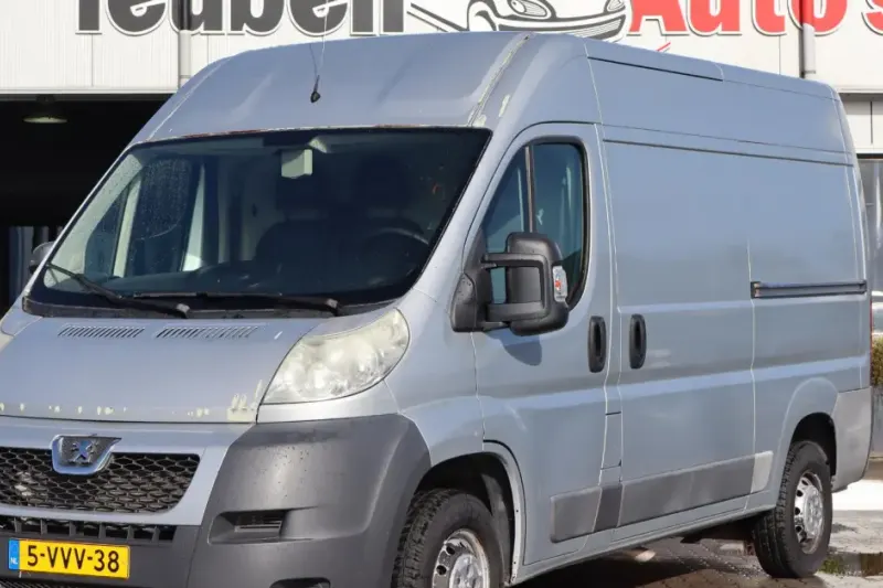 Peugeot Boxer (2012)
