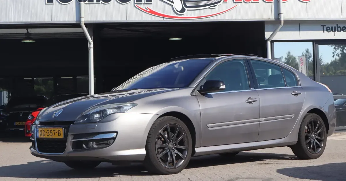 Renault Laguna (2013) — foto 1