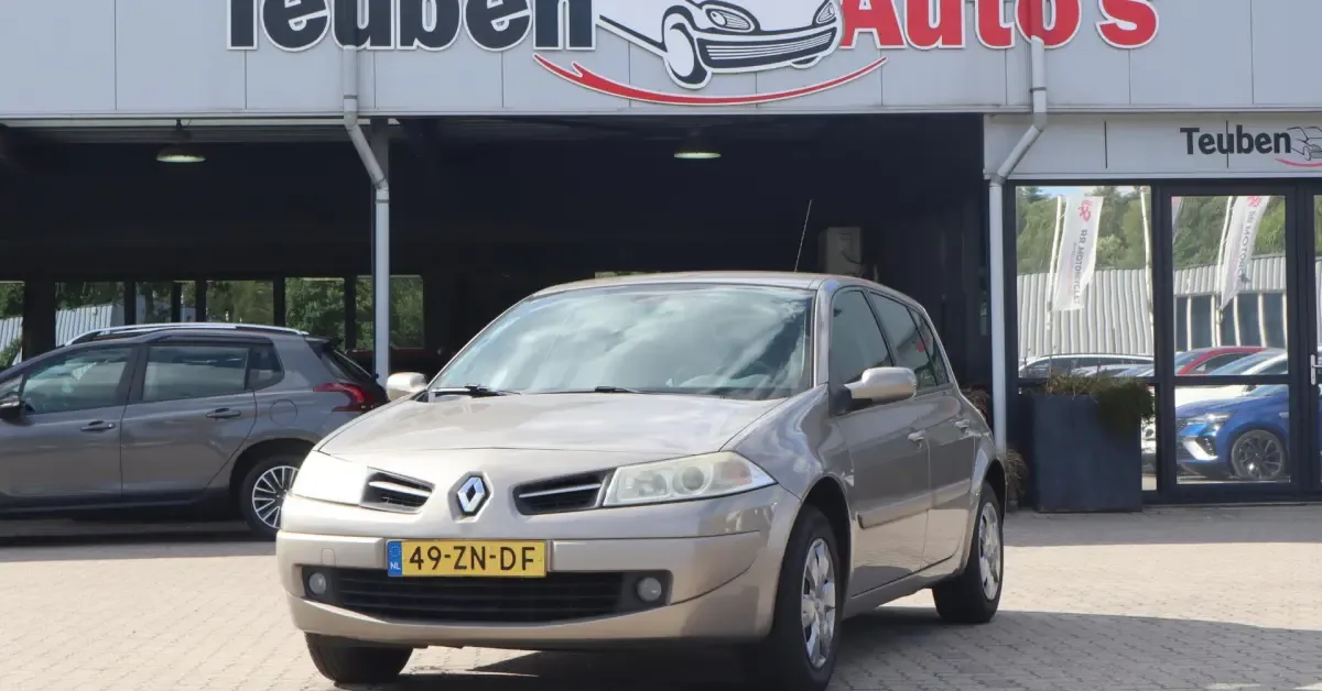 Renault Mégane (2008) — foto 1