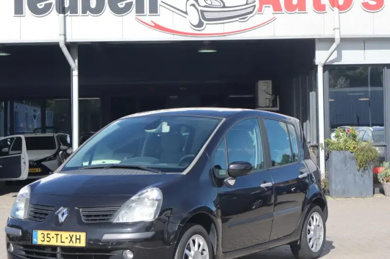 Renault Modus (2006)